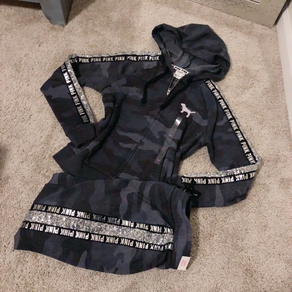 SOLD ON MERC: VS PINK Camo Bling Sequin Set - Picture 3 of 7